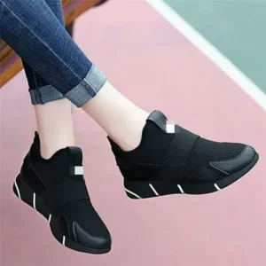 Cupcarrom Women Fashion Slip On Round-Toe Shoes