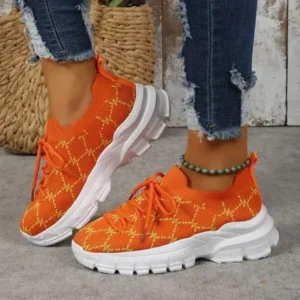 Cupcarrom Women Fashion Plus Size Casual Flying Woven Lace-Up Round Toe Sneakers